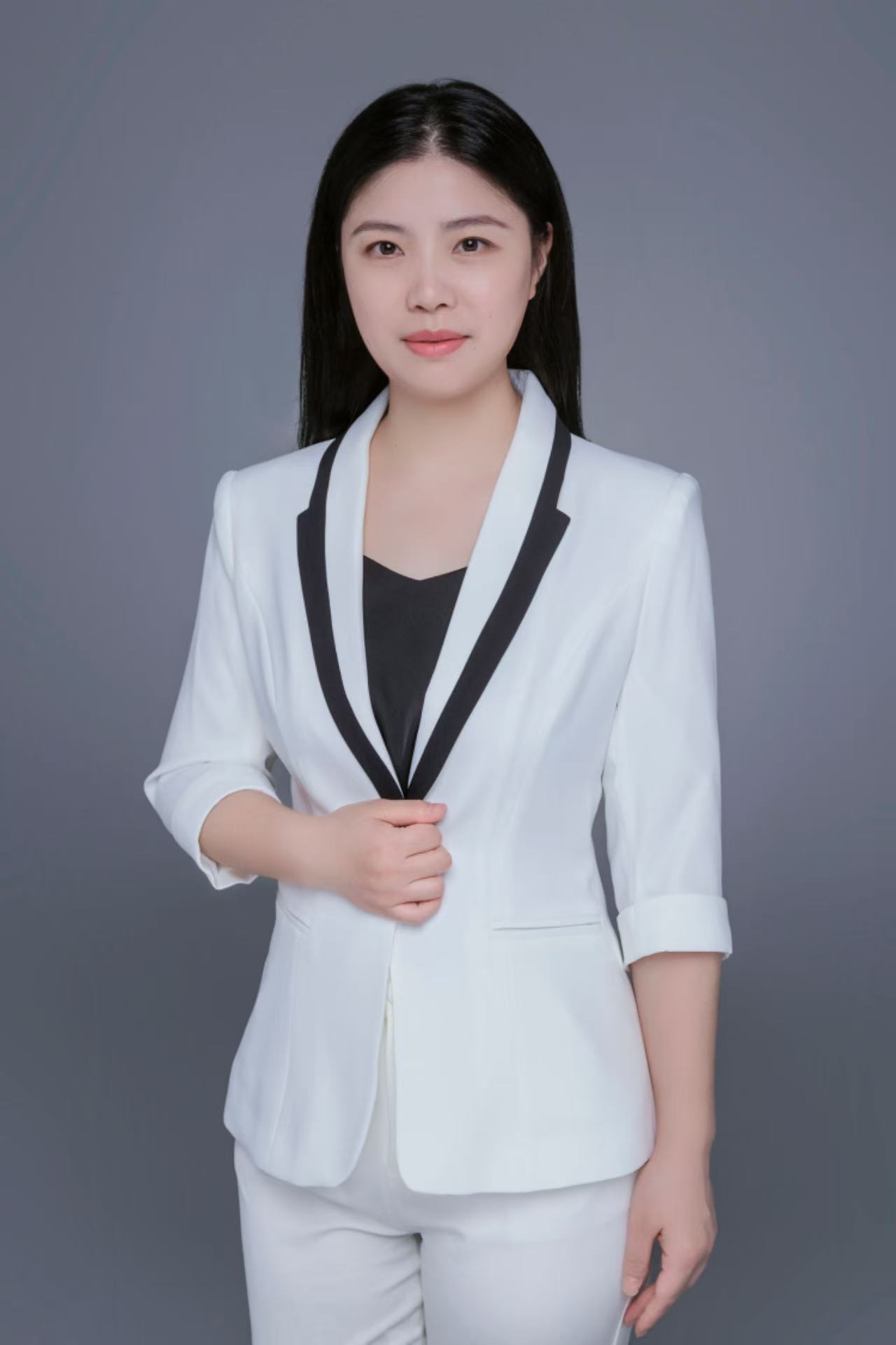 毛燕娜.jpg
