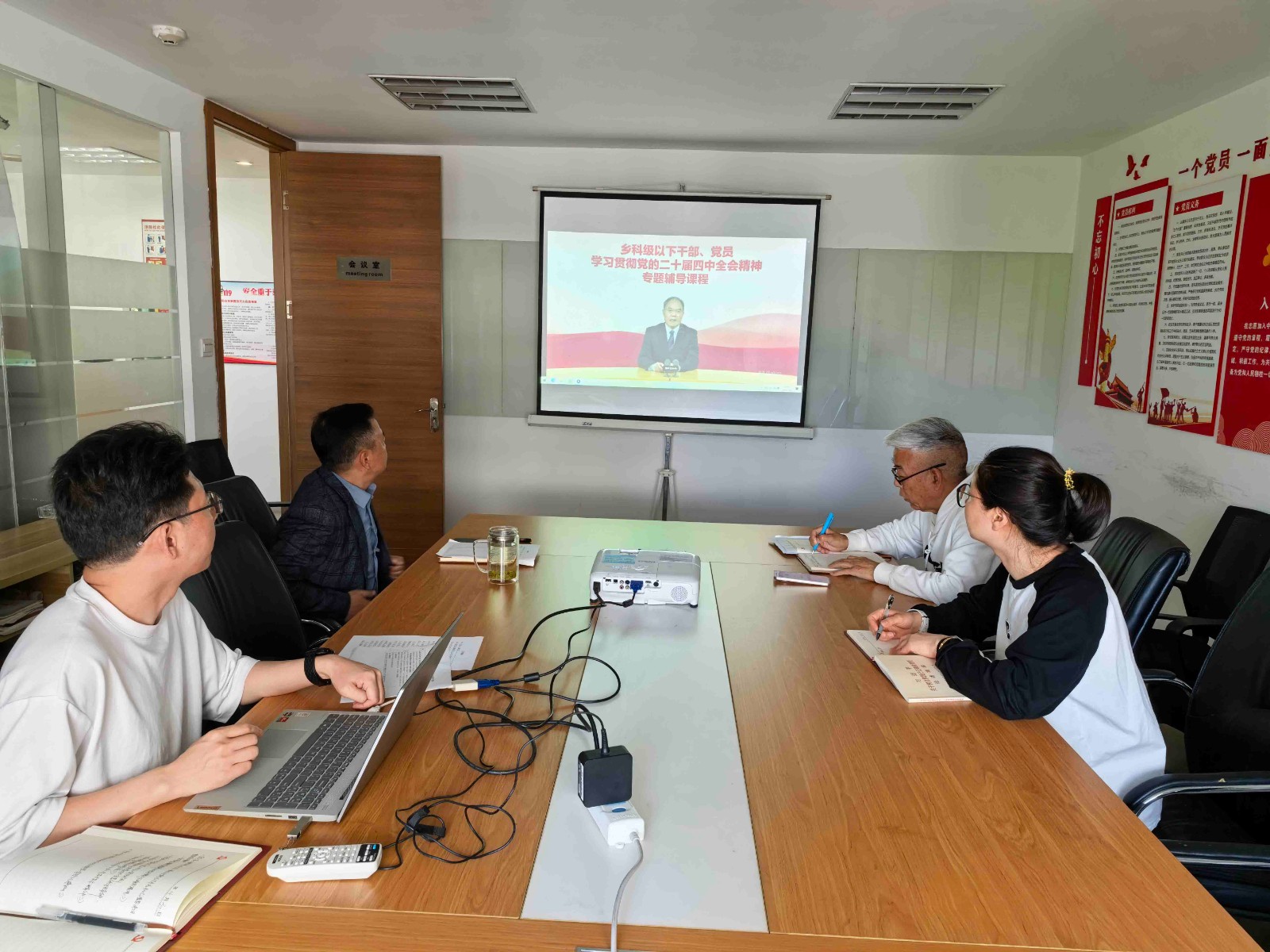 学习照.jpg